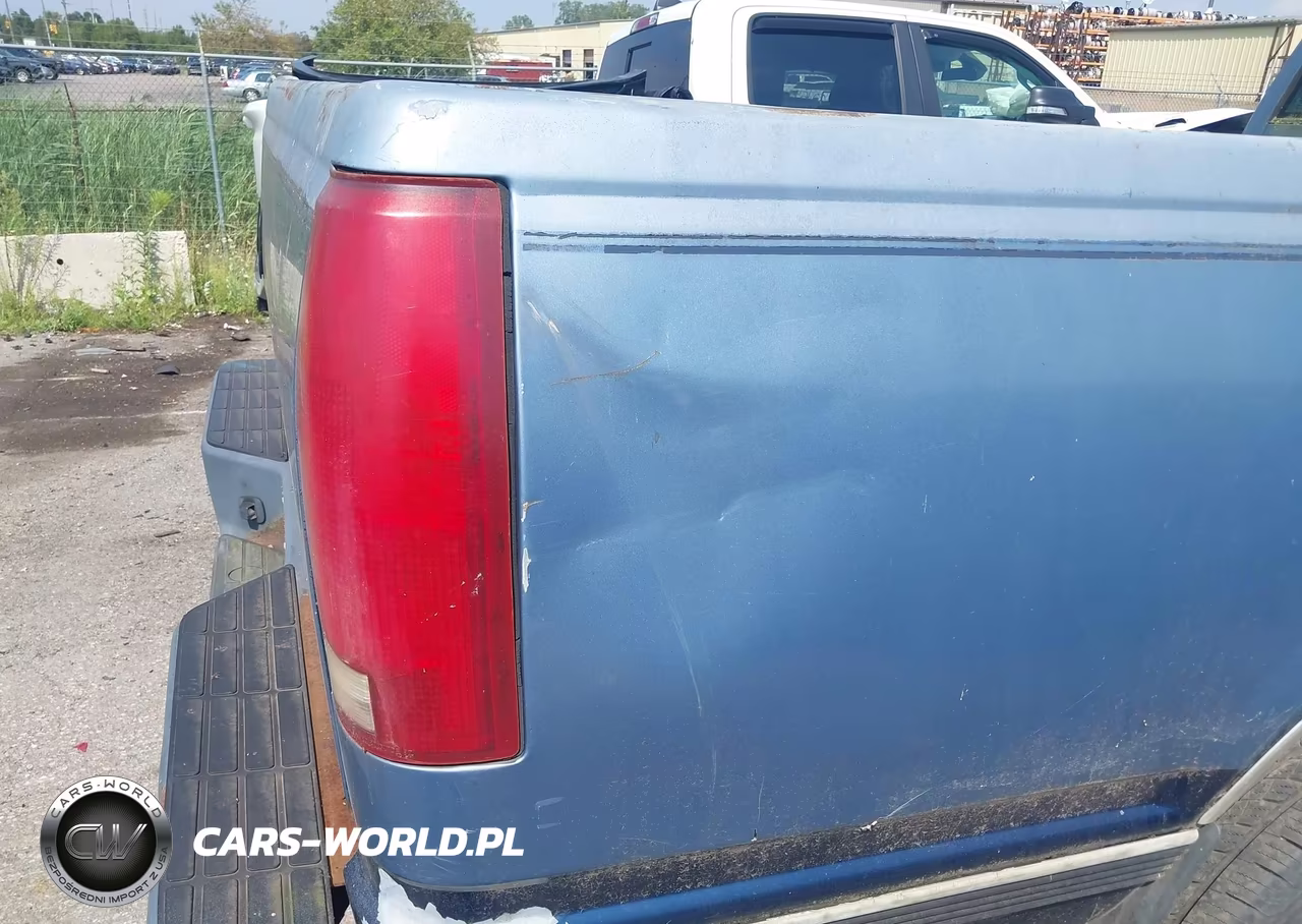 1994 Chevrolet Gmt-400 C3500 VIN:1GCGC33K3RJ389132 - 11