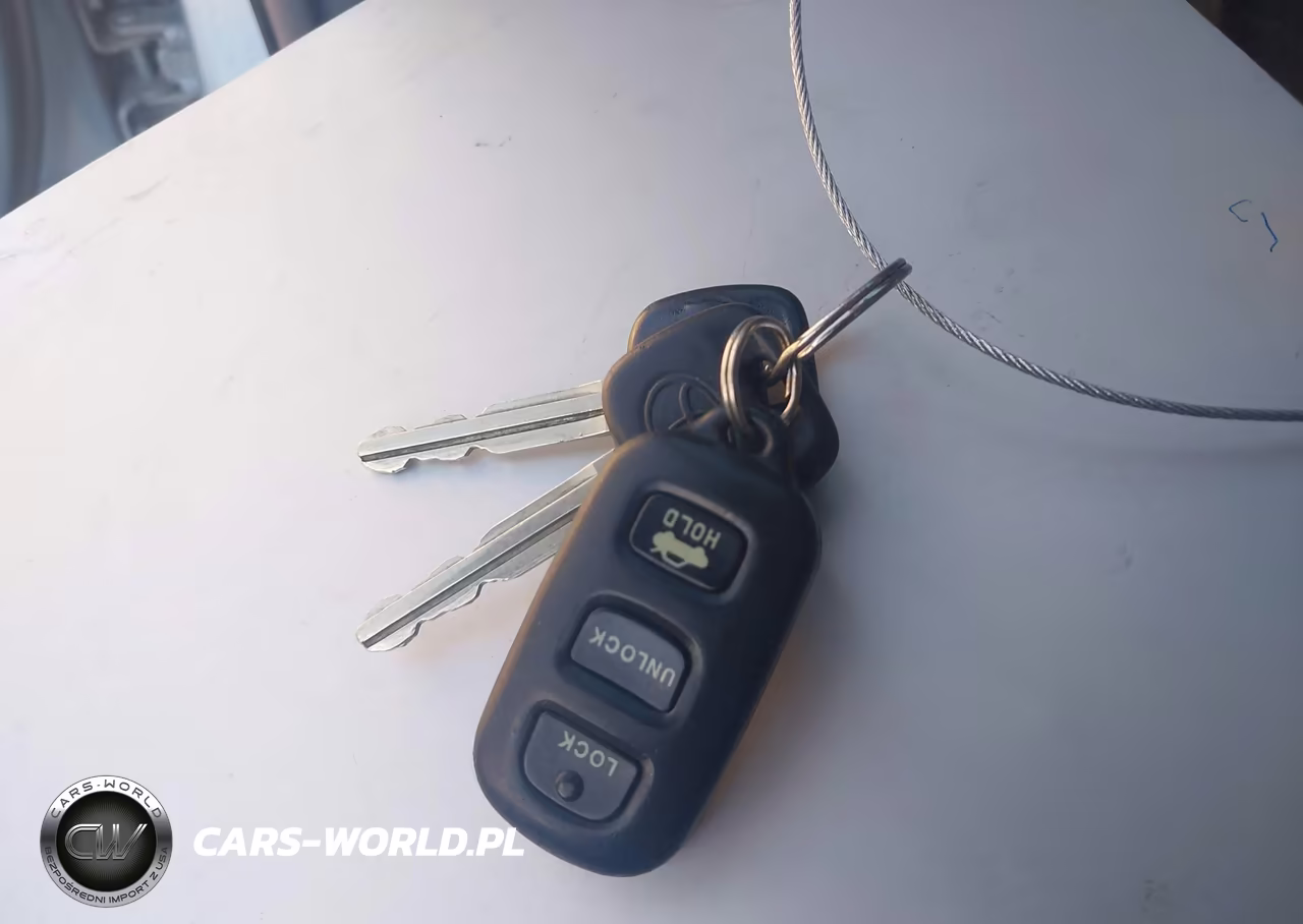 2005 Toyota Camry Le VIN:4T1BE32K75U528012 - 11
