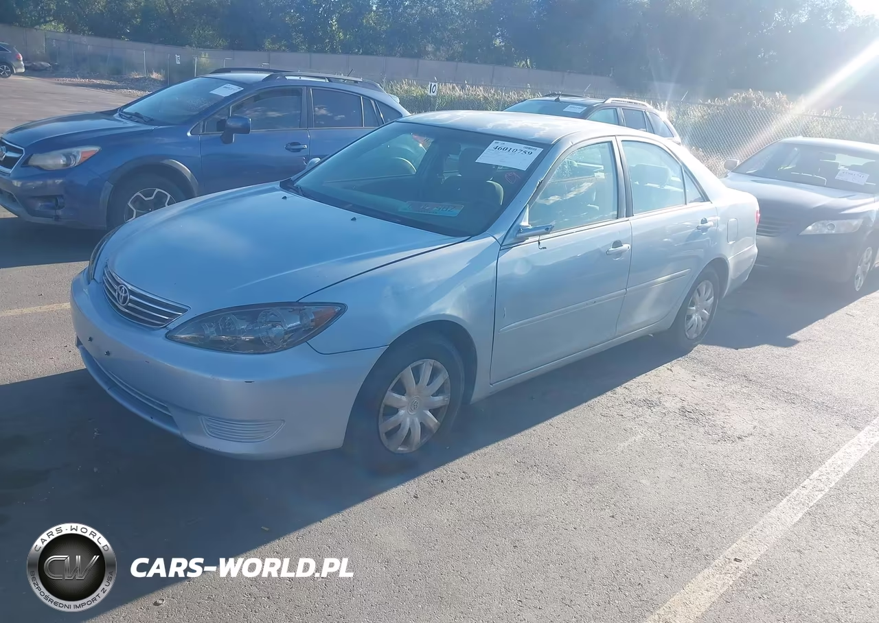 2005 Toyota Camry Le VIN:4T1BE32K75U528012 - 2