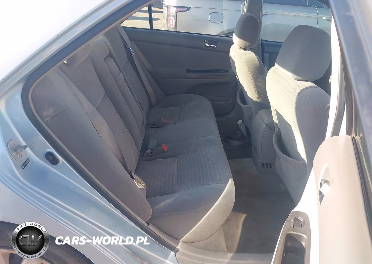 2005 Toyota Camry Le VIN:4T1BE32K75U528012 - 8