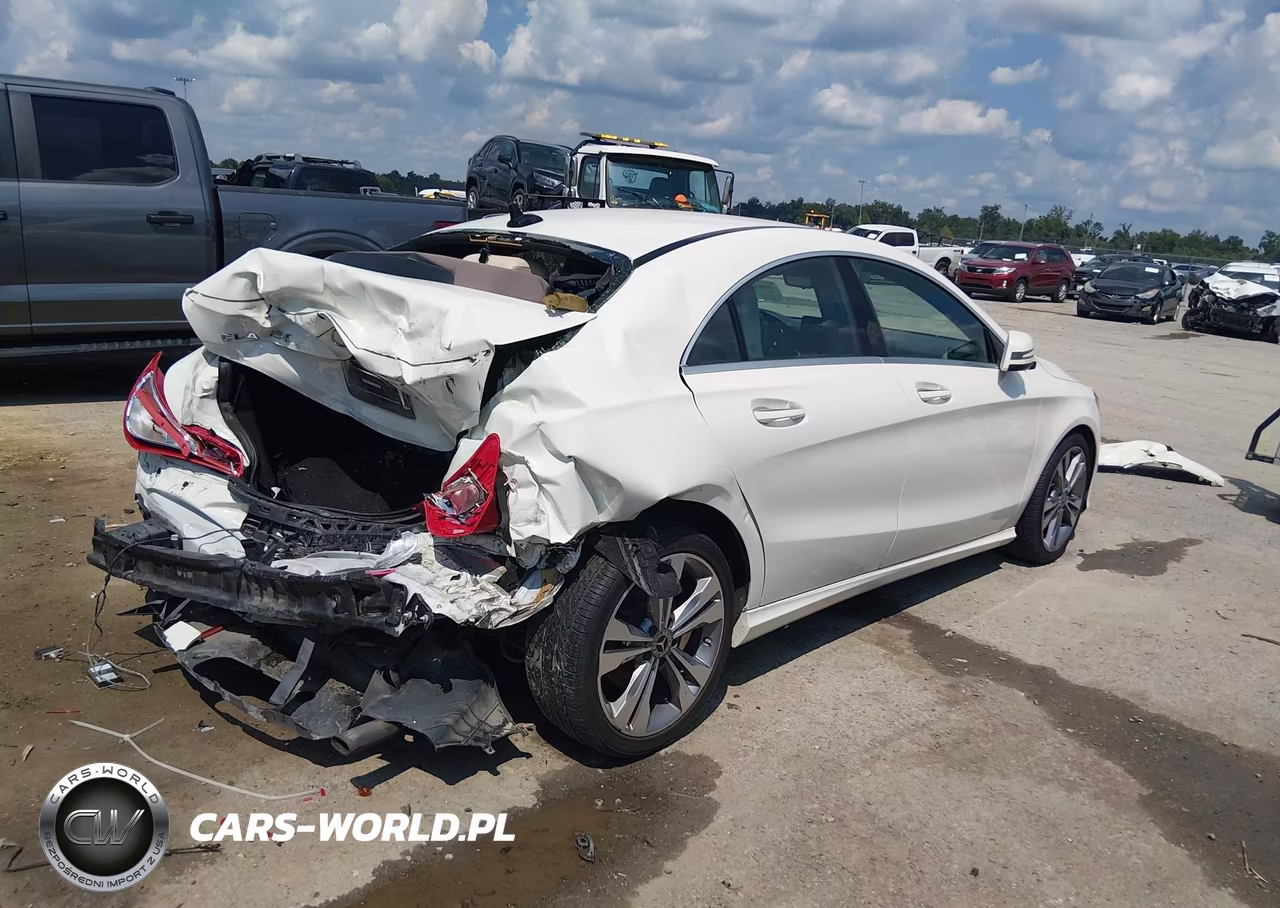 2018 Mercedes-Benz Cla 250 VIN:WDDSJ4EB4JN540498 - 4