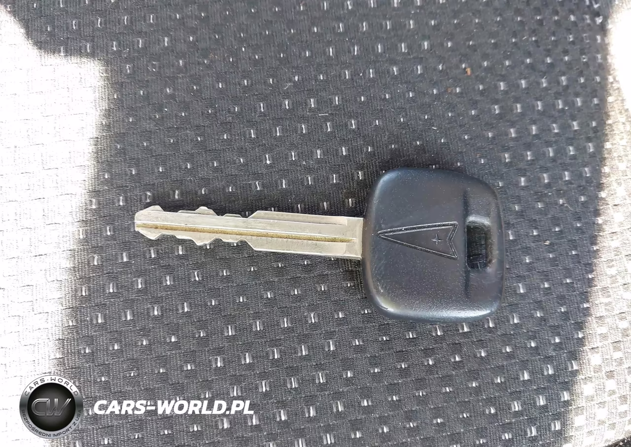 2009 Pontiac Vibe VIN:5Y2SL67099Z404061 - 10