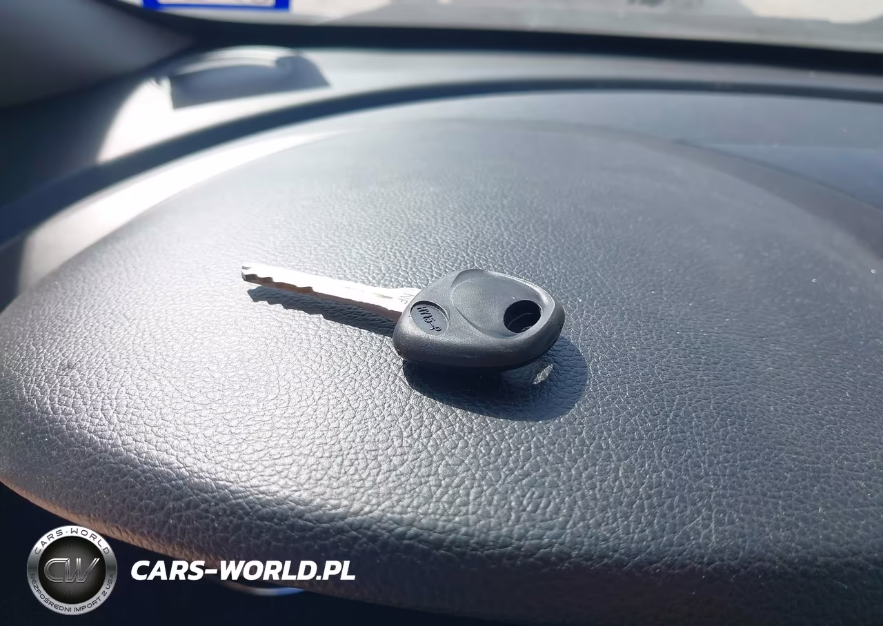 2018 Kia Forte Lx VIN:3KPFK4A79JE180272 - 11
