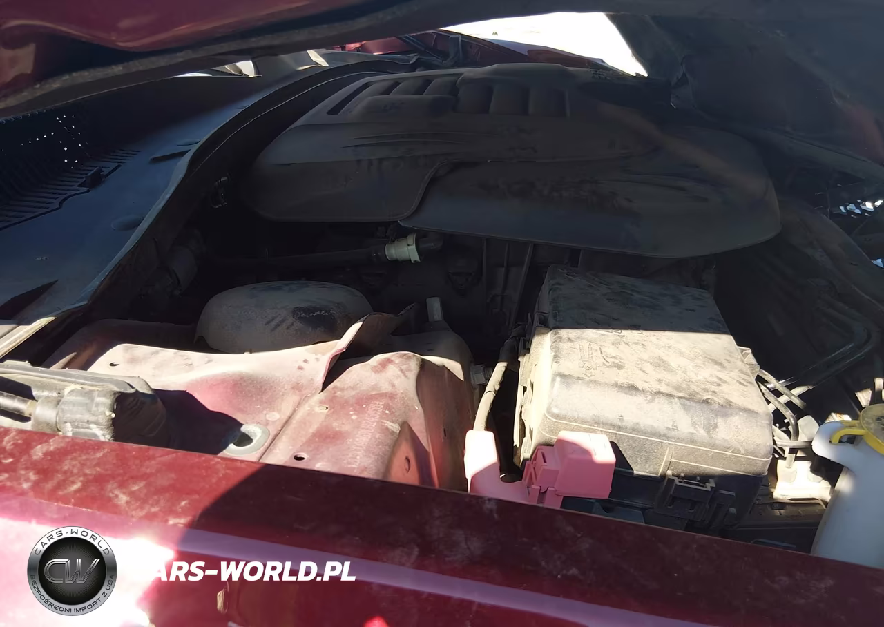 2020 Chrysler 300 Touring VIN:2C3CCAAG9LH245955 - 10