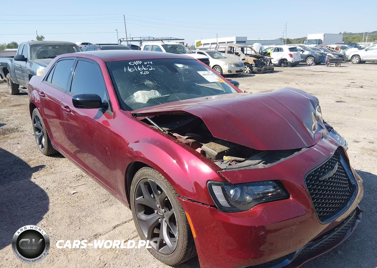 2020 Chrysler 300 Touring VIN:2C3CCAAG9LH245955 - 14