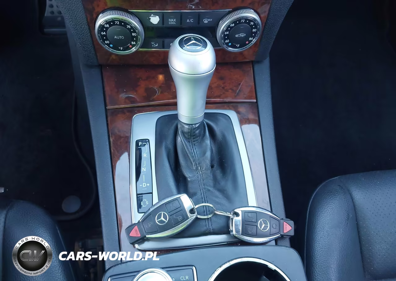2011 Mercedes-Benz C 300 Luxury-Sport VIN:WDDGF5EB1BR167198 - 11