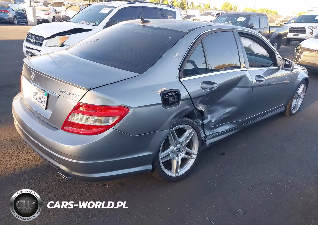 2011 Mercedes-Benz C 300 Luxury-Sport VIN:WDDGF5EB1BR167198 - 4