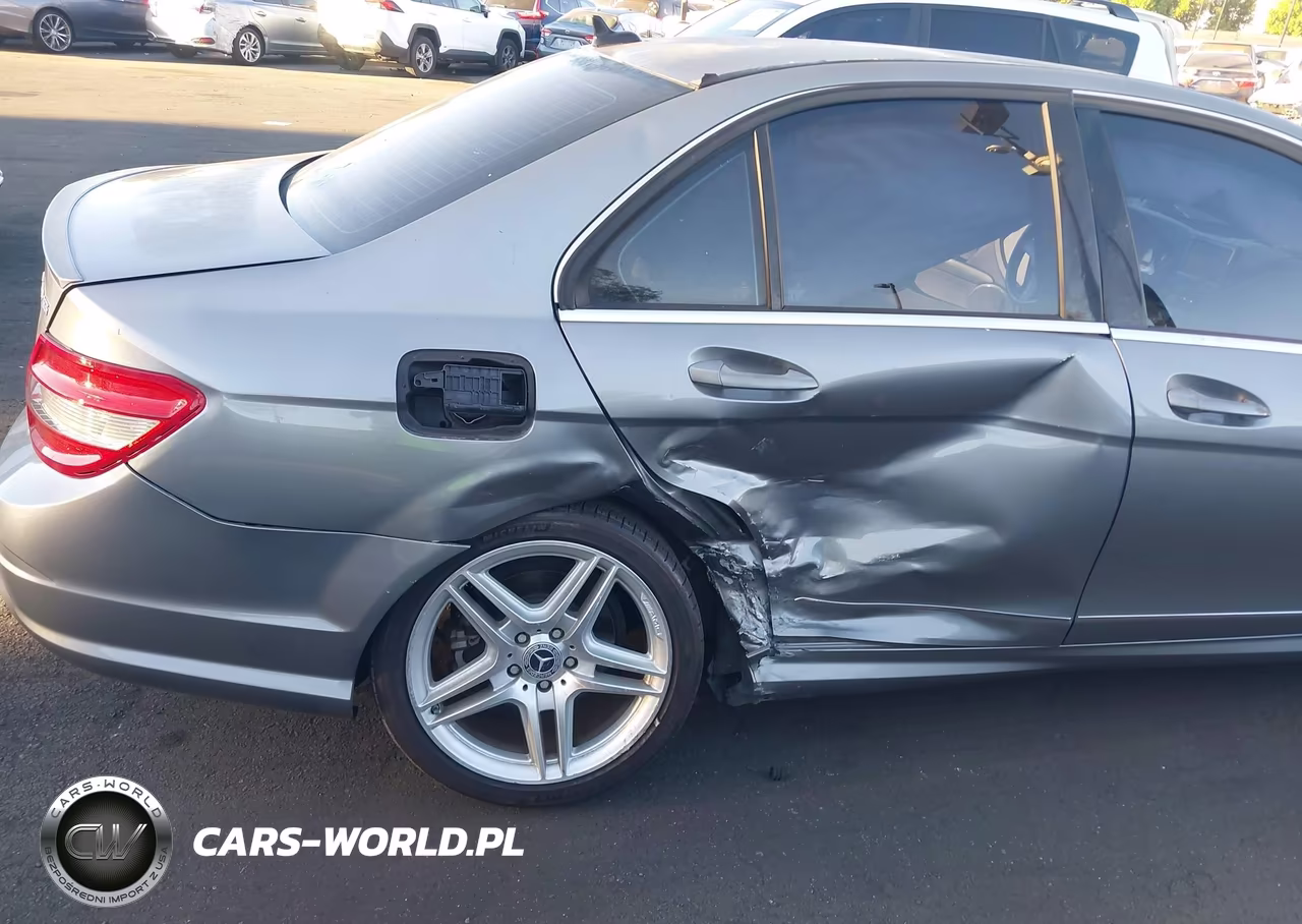 2011 Mercedes-Benz C 300 Luxury-Sport VIN:WDDGF5EB1BR167198 - 6