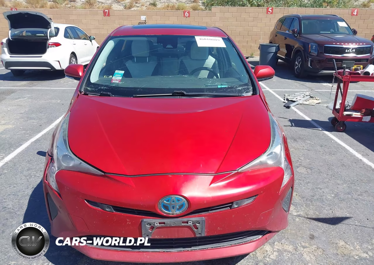 2016 Toyota Prius Four VIN:JTDKARFU0G3525122 - 12