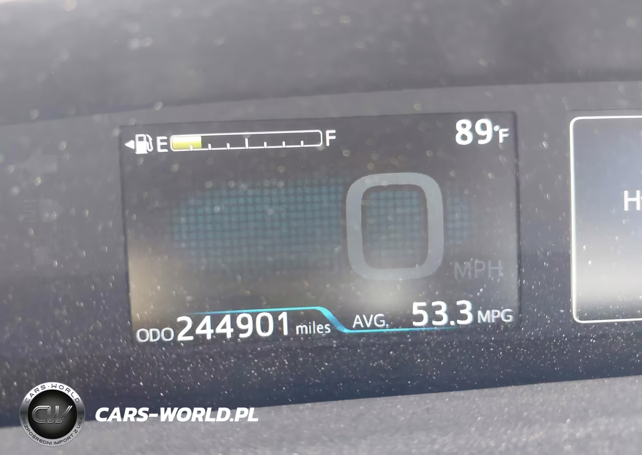2016 Toyota Prius Four VIN:JTDKARFU0G3525122 - 15