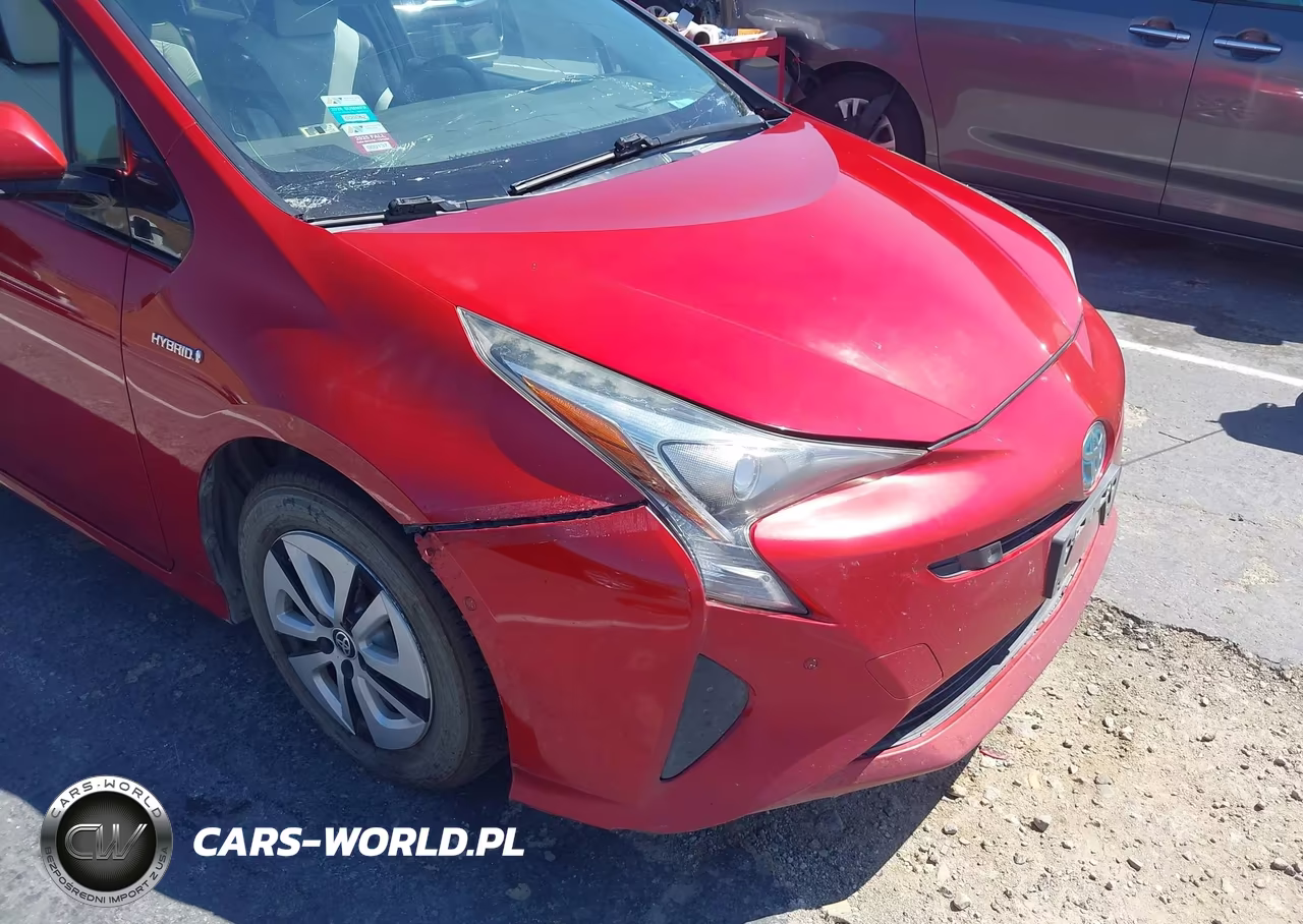 2016 Toyota Prius Four VIN:JTDKARFU0G3525122 - 6