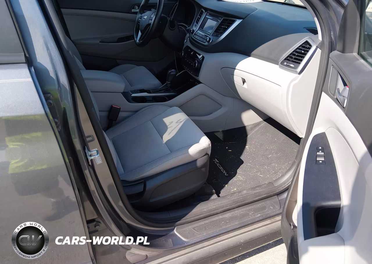 2016 Hyundai Tucson Sport VIN:KM8J3CA23GU164743 - 5