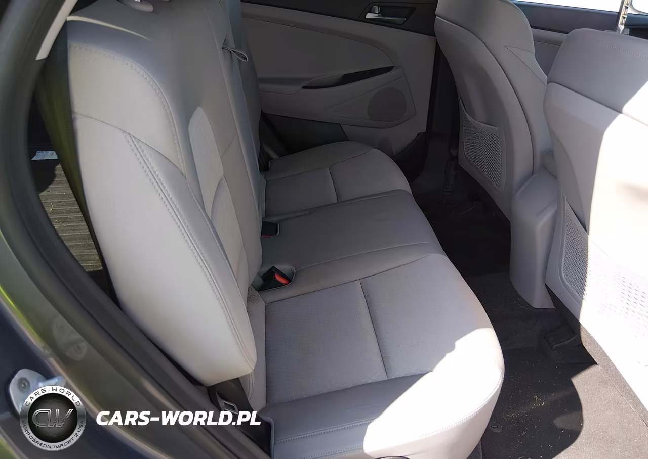 2016 Hyundai Tucson Sport VIN:KM8J3CA23GU164743 - 8