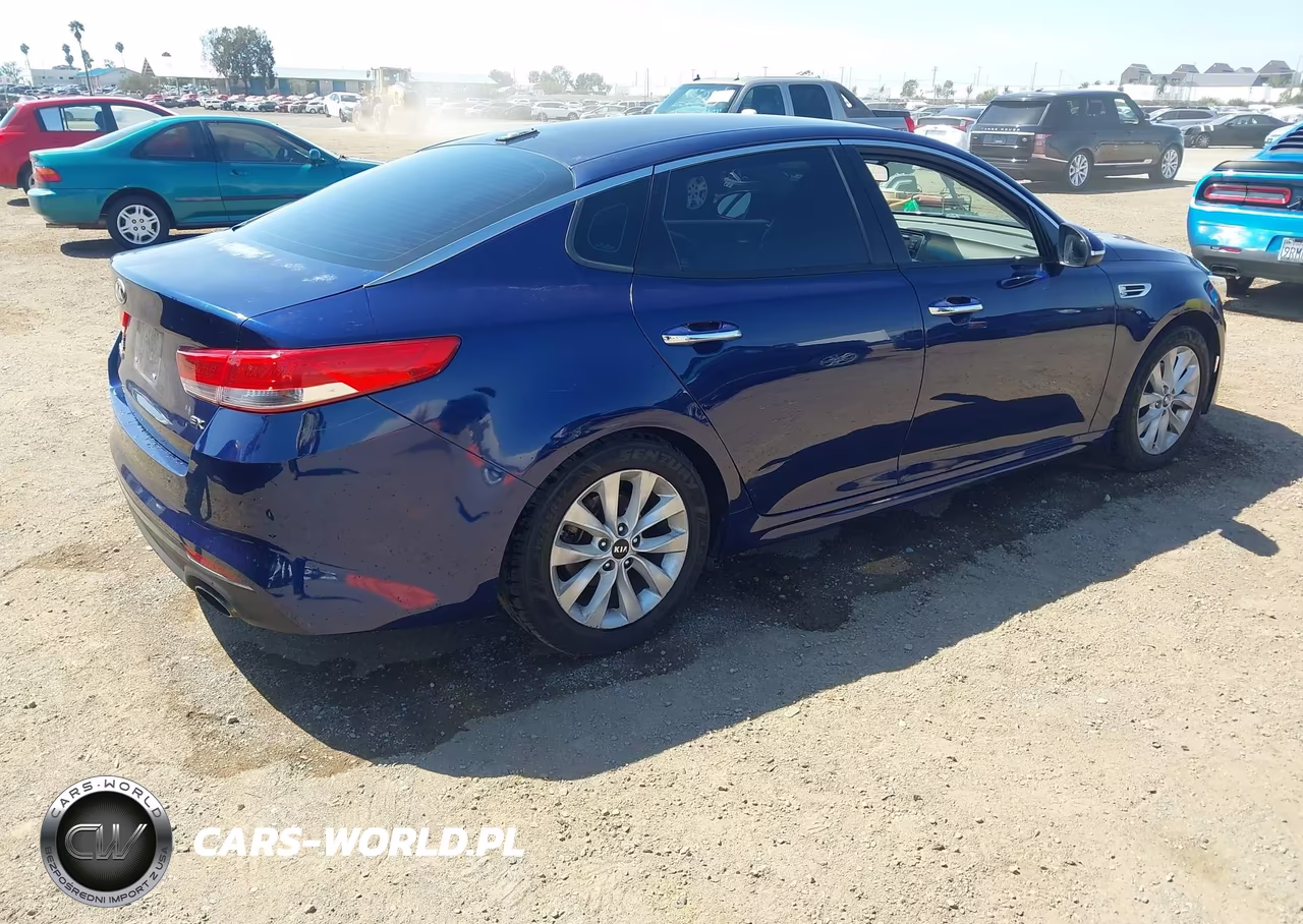 2016 Kia Optima Ex VIN:5XXGU4L3XGG018403 - 4