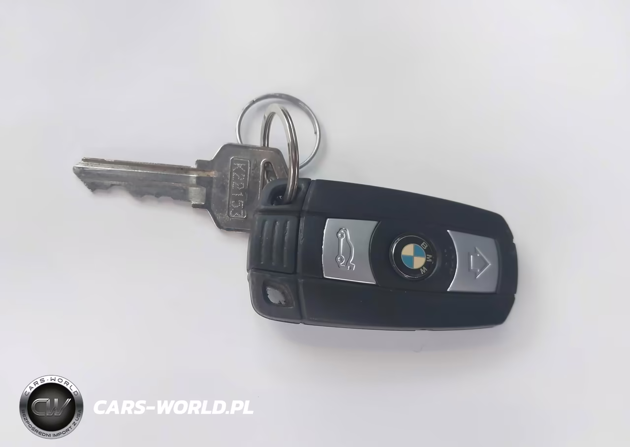 2009 BMW 550I VIN:WBANW535X9CT55842 - 11