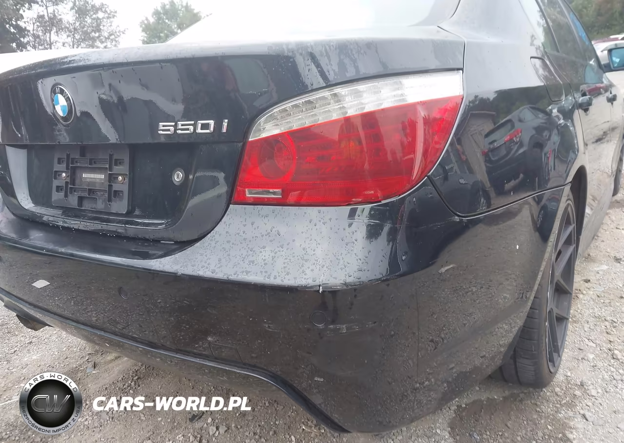 2009 BMW 550I VIN:WBANW535X9CT55842 - 16