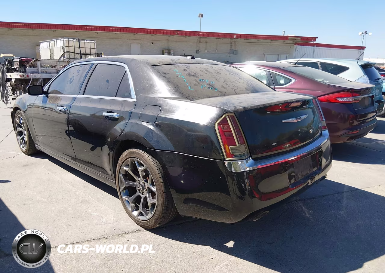 2013 Chrysler 300C VIN:2C3CCAET9DH544712 - 3