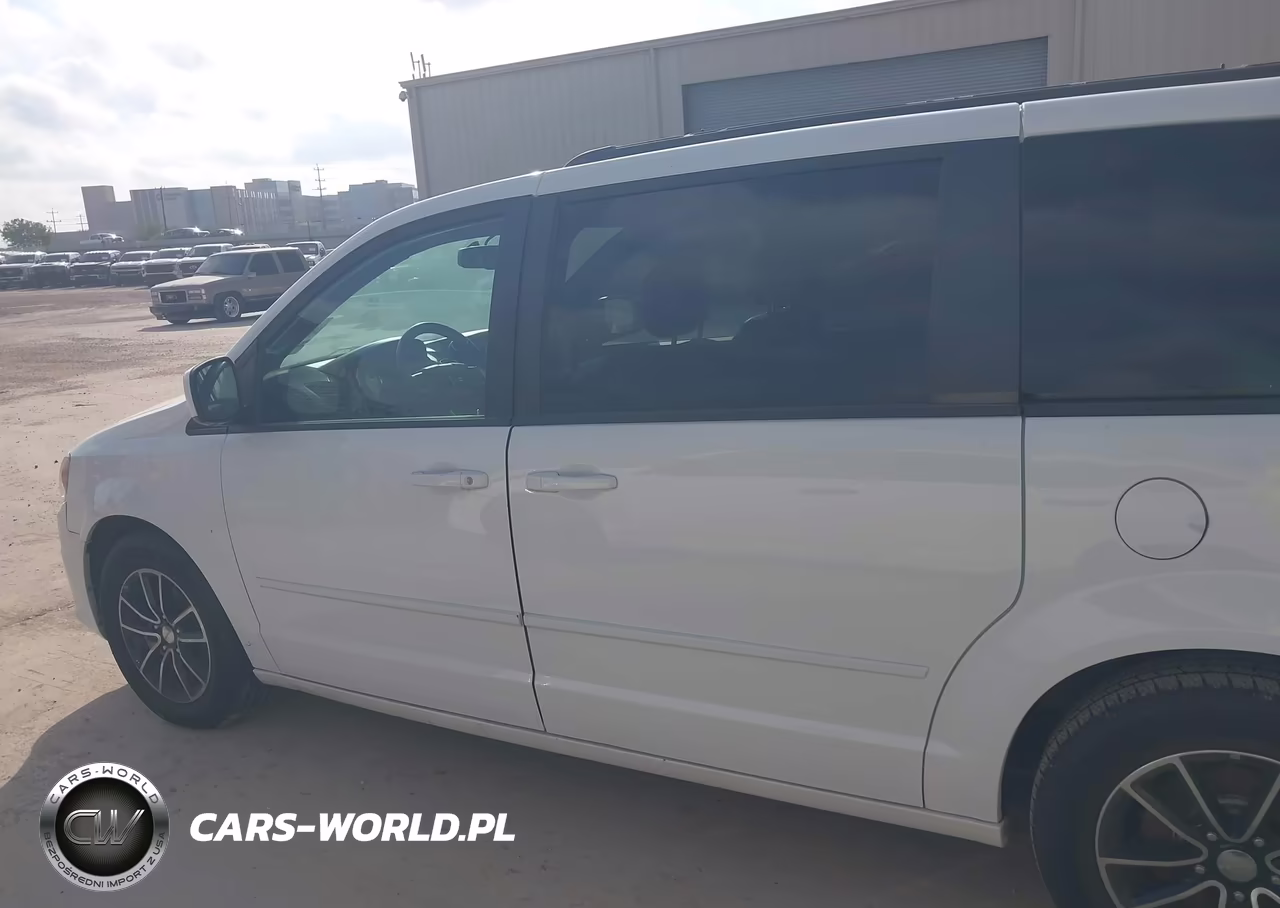 2017 Dodge Grand Caravan Gt VIN:2C4RDGEG1HR558015 - 14