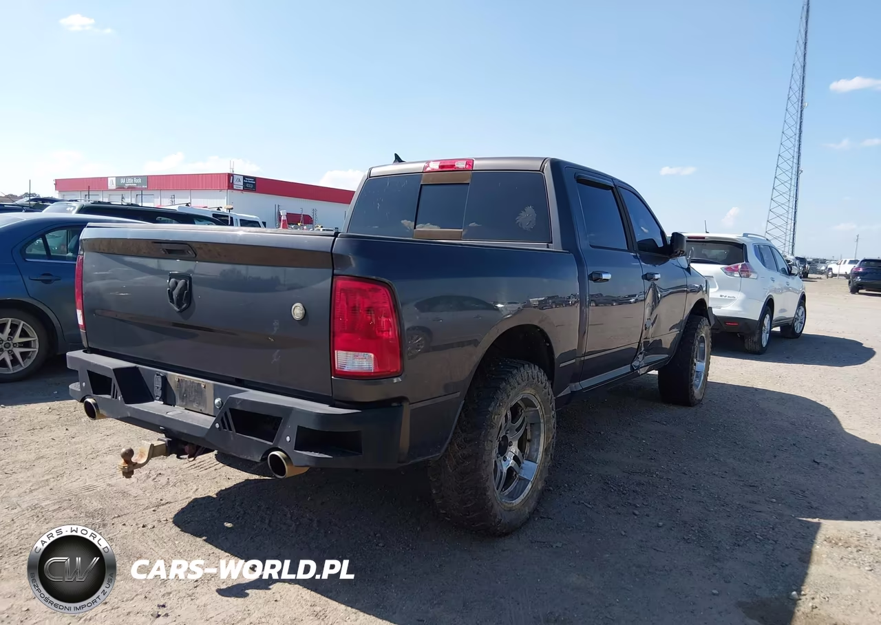 2015 Ram 1500 Big Horn VIN:1C6RR7LT3FS759869 - 4