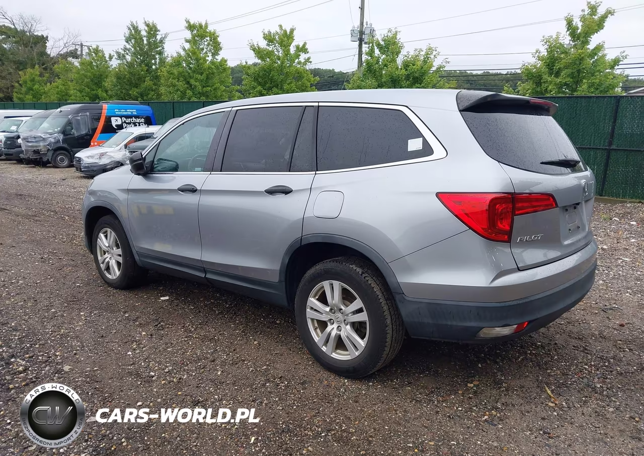 2018 Honda Pilot Lx VIN:5FNYF6H1XJB069248 - 3