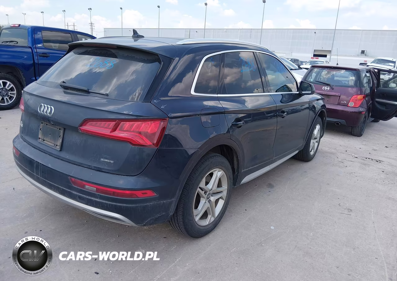 2019 Audi Q5 Premium VIN:WA1ANAFYXK2072026 - 4