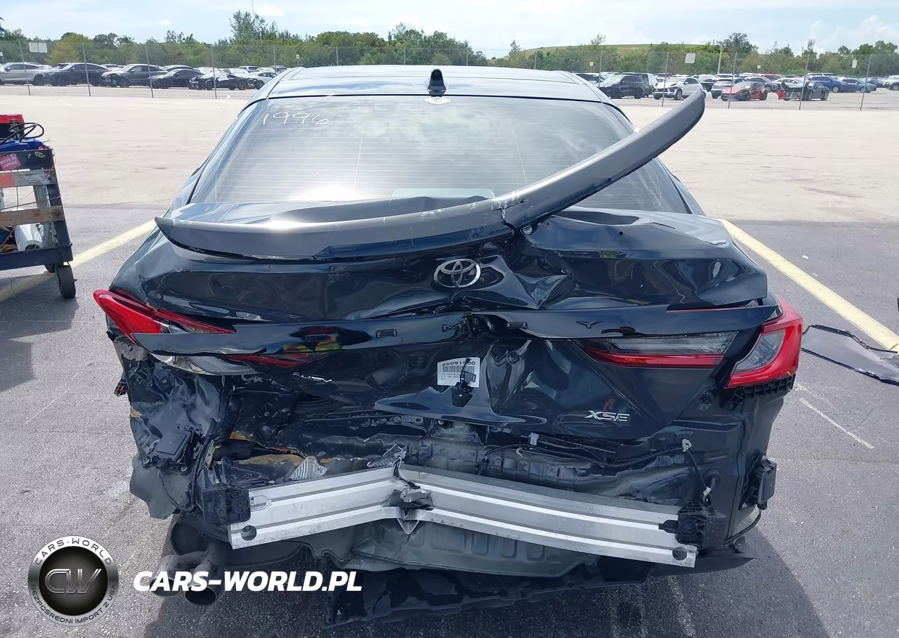 2025 Toyota Camry Xse VIN:4T1DAACK3SU061996 - 16