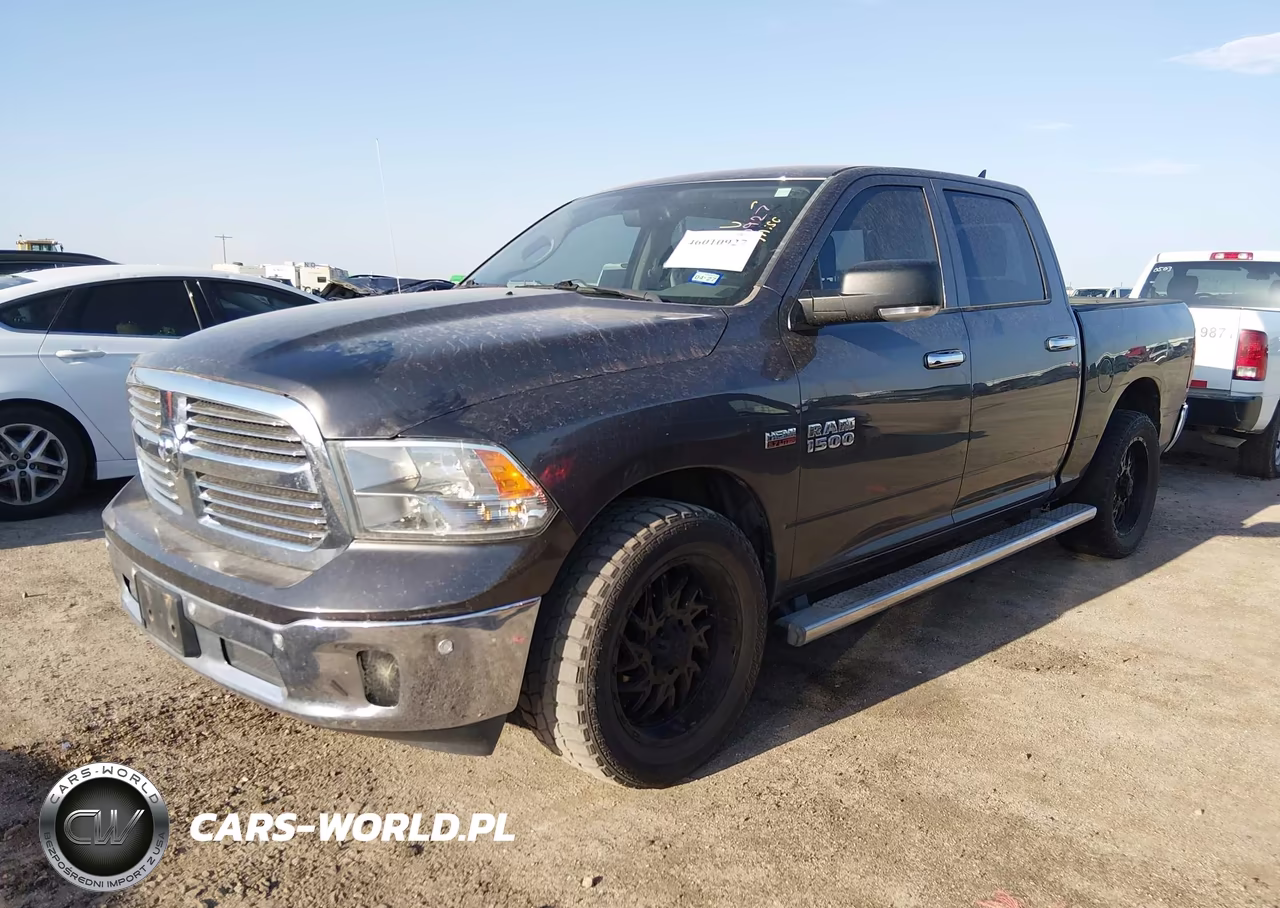 2015 Ram 1500 Lone Star VIN:1C6RR6LT7FS566392 - 2