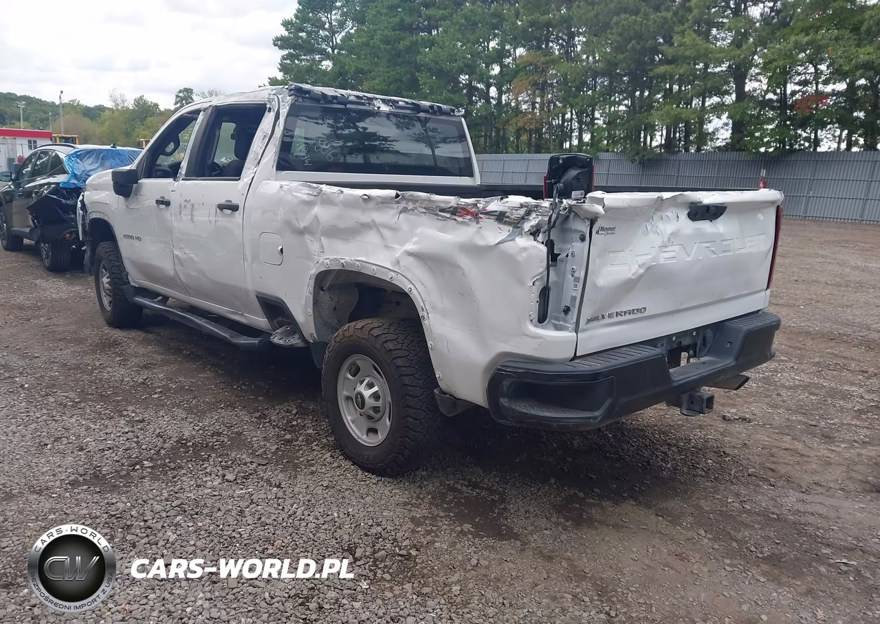 2024 Chevrolet Silverado K2500 Heavy Duty VIN:2GC1YLE78R1108713 - 3
