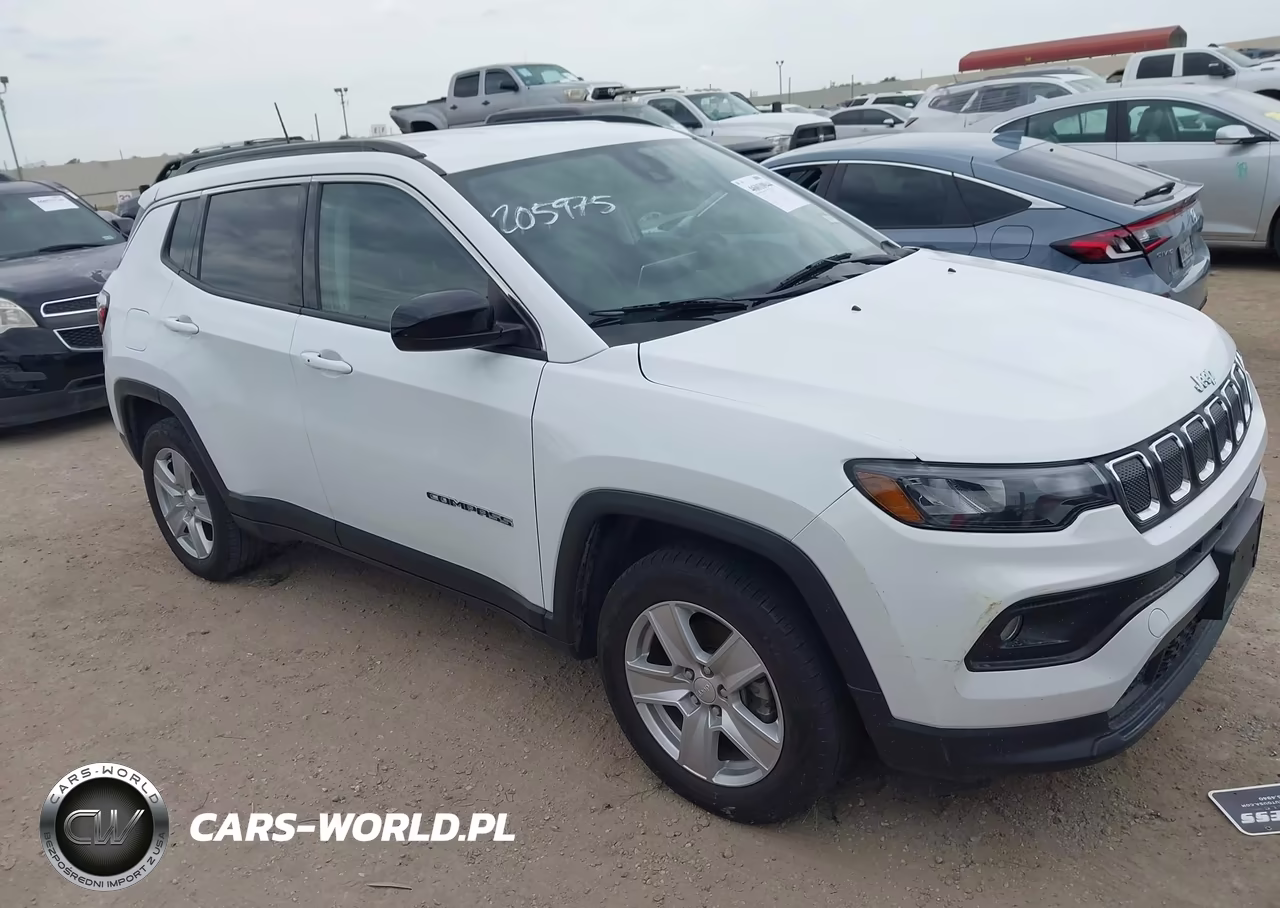 2022 Jeep Compass Latitude 4X4 VIN:3C4NJDBB1NT205975 - 1