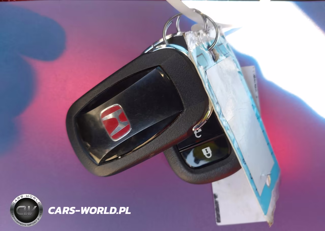 2026 Honda Civic Type R VIN:JHMFL5G42TX000034 - 11