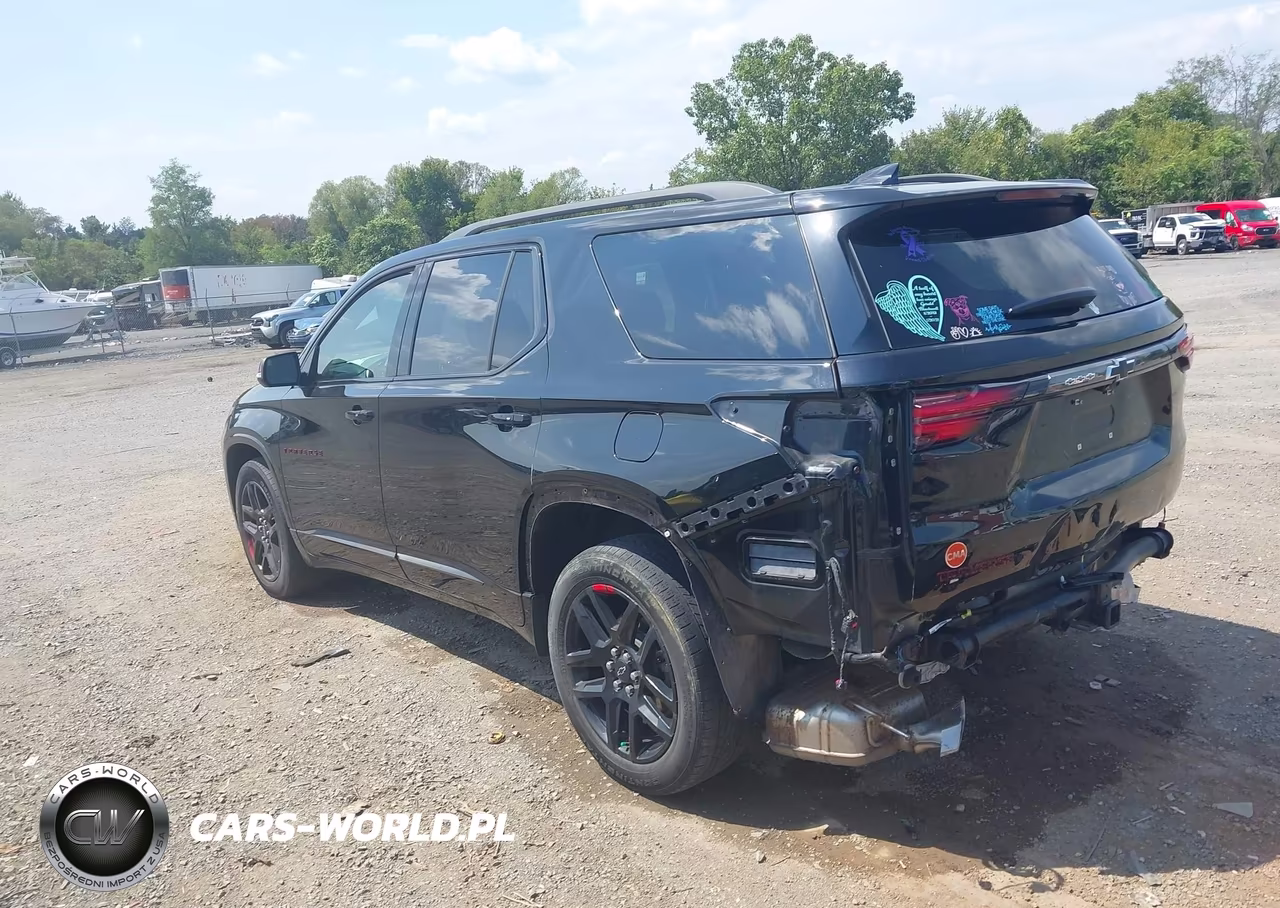 2023 Chevrolet Traverse Fwd Premier VIN:1GNERKKW1PJ167729 - 3