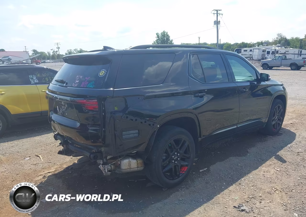 2023 Chevrolet Traverse Fwd Premier VIN:1GNERKKW1PJ167729 - 4