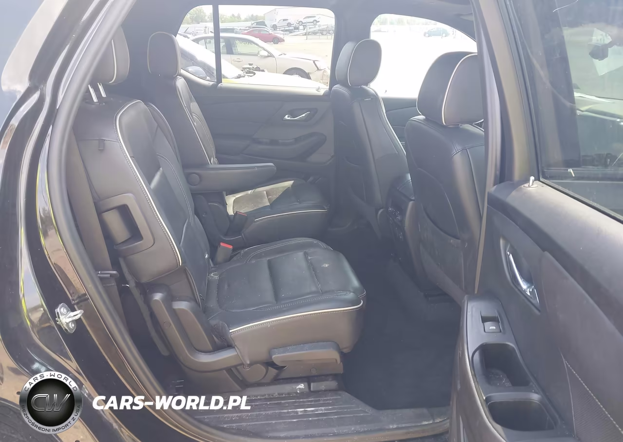 2023 Chevrolet Traverse Fwd Premier VIN:1GNERKKW1PJ167729 - 8