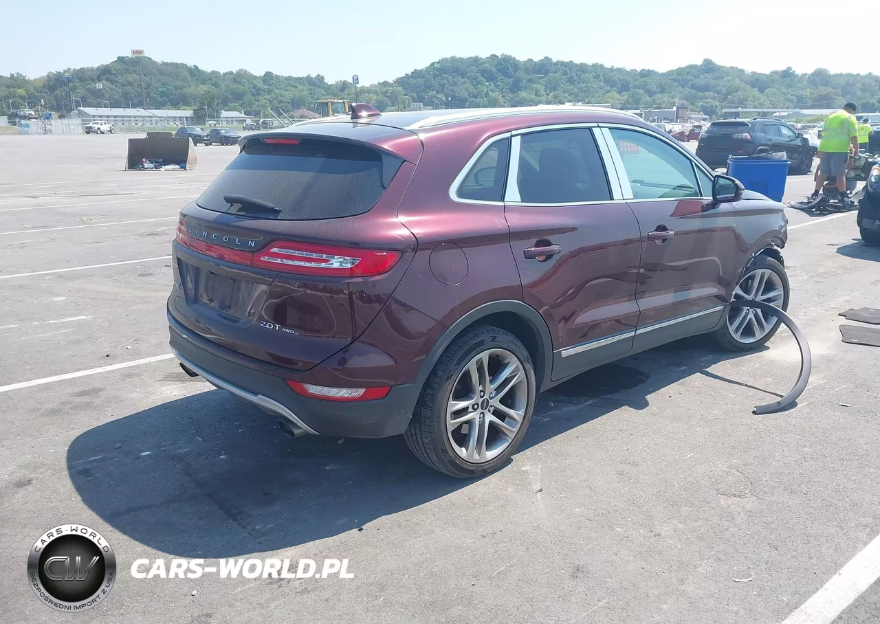 2018 Lincoln Mkc Reserve VIN:5LMCJ3D9XJUL32549 - 4