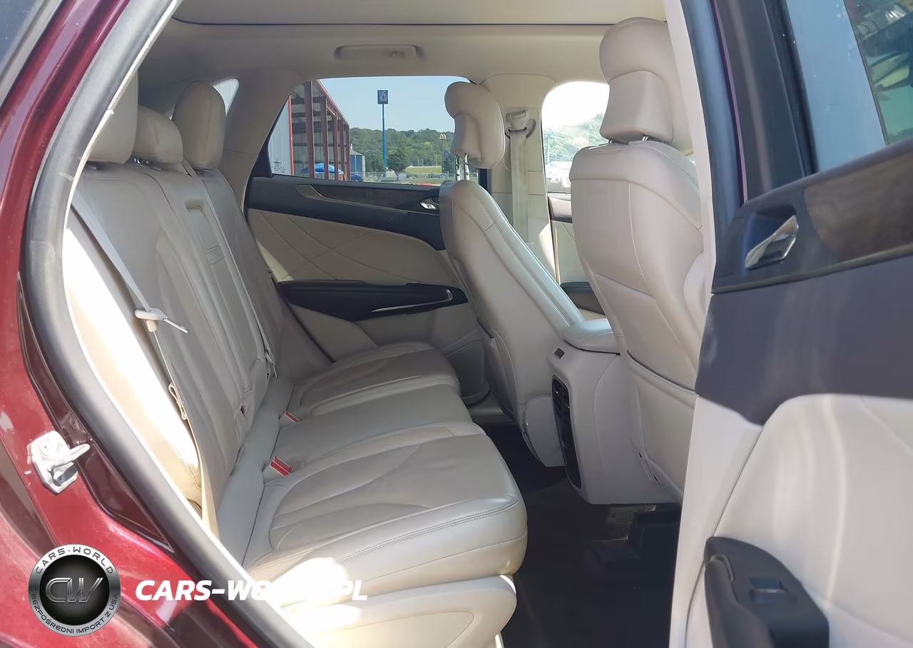 2018 Lincoln Mkc Reserve VIN:5LMCJ3D9XJUL32549 - 8