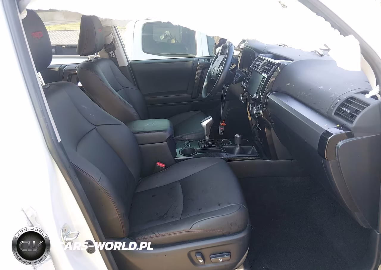 2024 Toyota 4Runner Trd Off Road Premium VIN:JTERU5JR9R6235170 - 5
