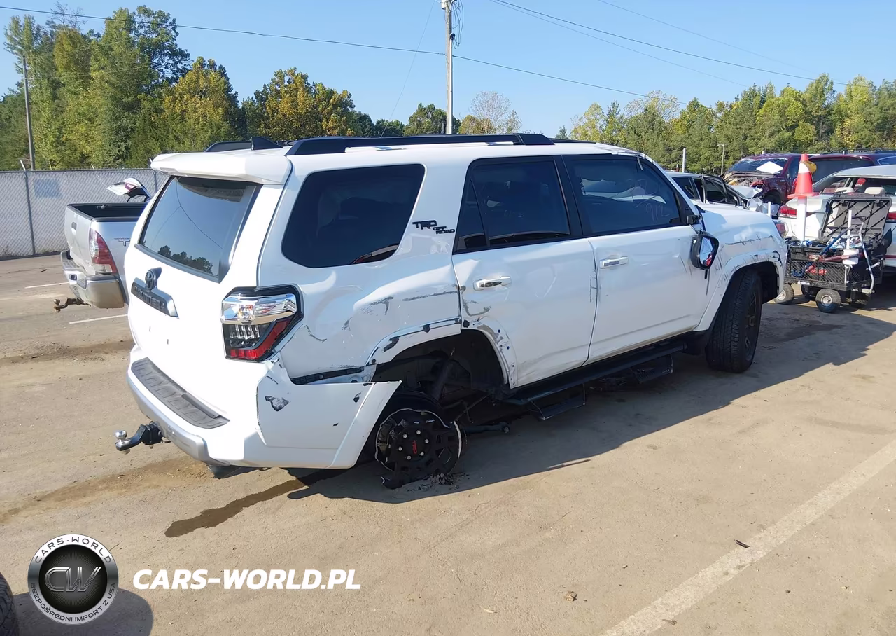 2024 Toyota 4Runner Trd Off Road Premium VIN:JTERU5JR9R6235170 - 6