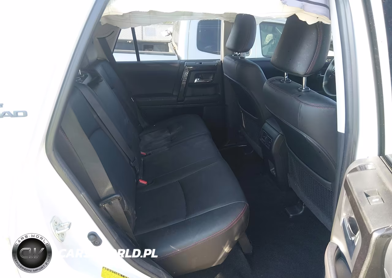 2024 Toyota 4Runner Trd Off Road Premium VIN:JTERU5JR9R6235170 - 8