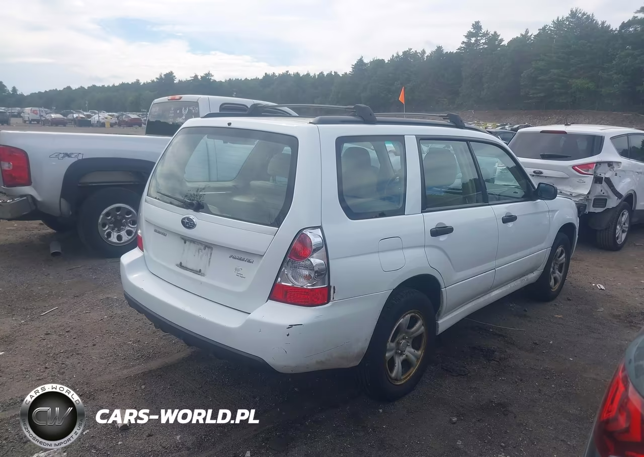 2007 Subaru Forester 2.5X VIN:JF1SG63687H706674 - 4