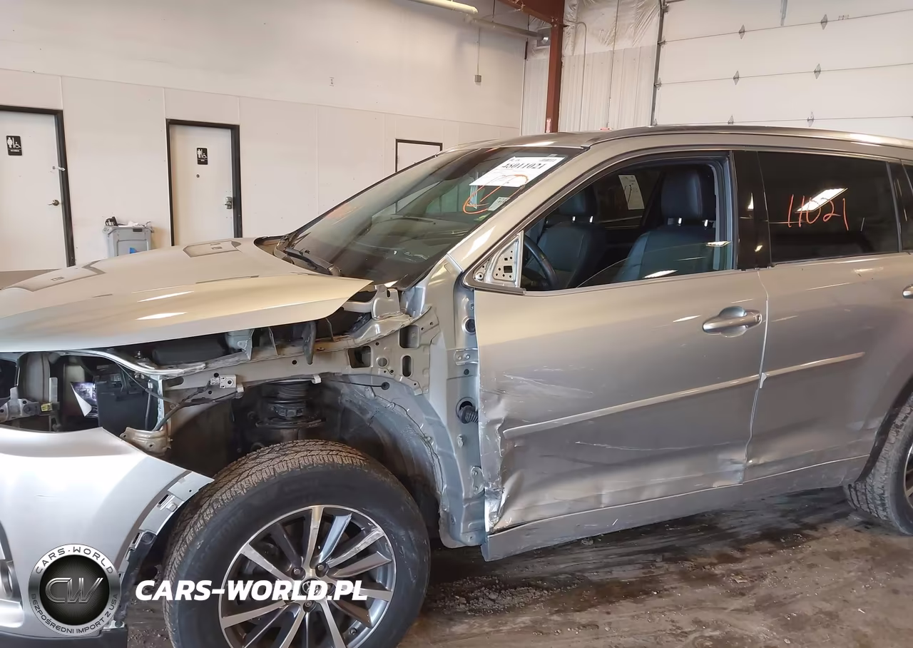 2018 Toyota Highlander Xle VIN:5TDJZRFH2JS871881 - 6