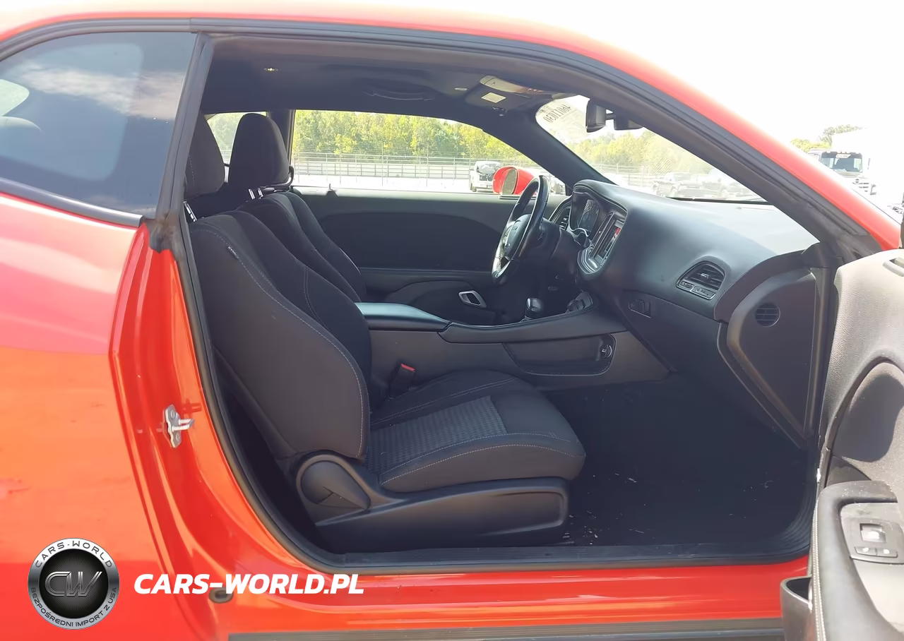 2023 Dodge Challenger Sxt VIN:2C3CDZAG5PH689321 - 5