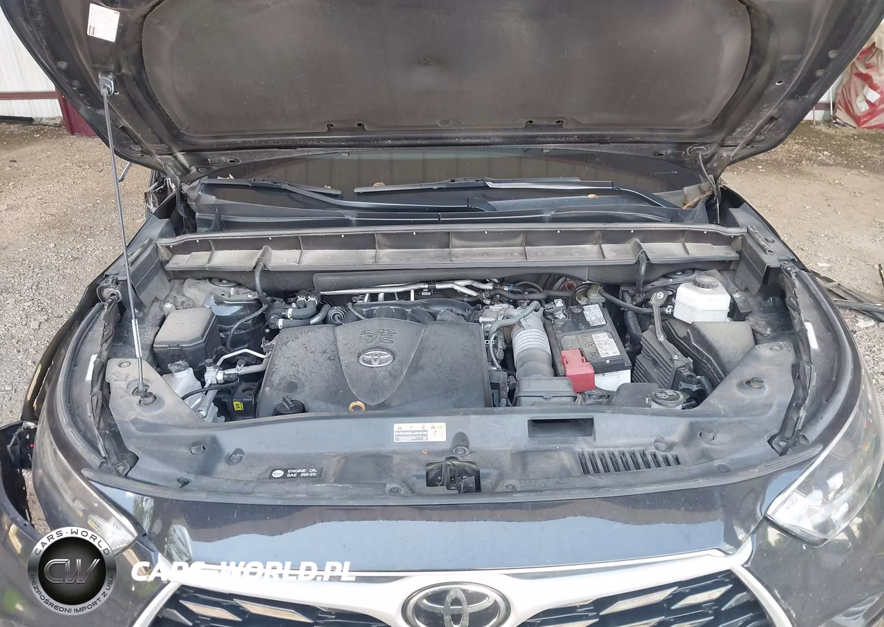 2022 Toyota Highlander Xle VIN:5TDHZRAH5NS125341 - 10
