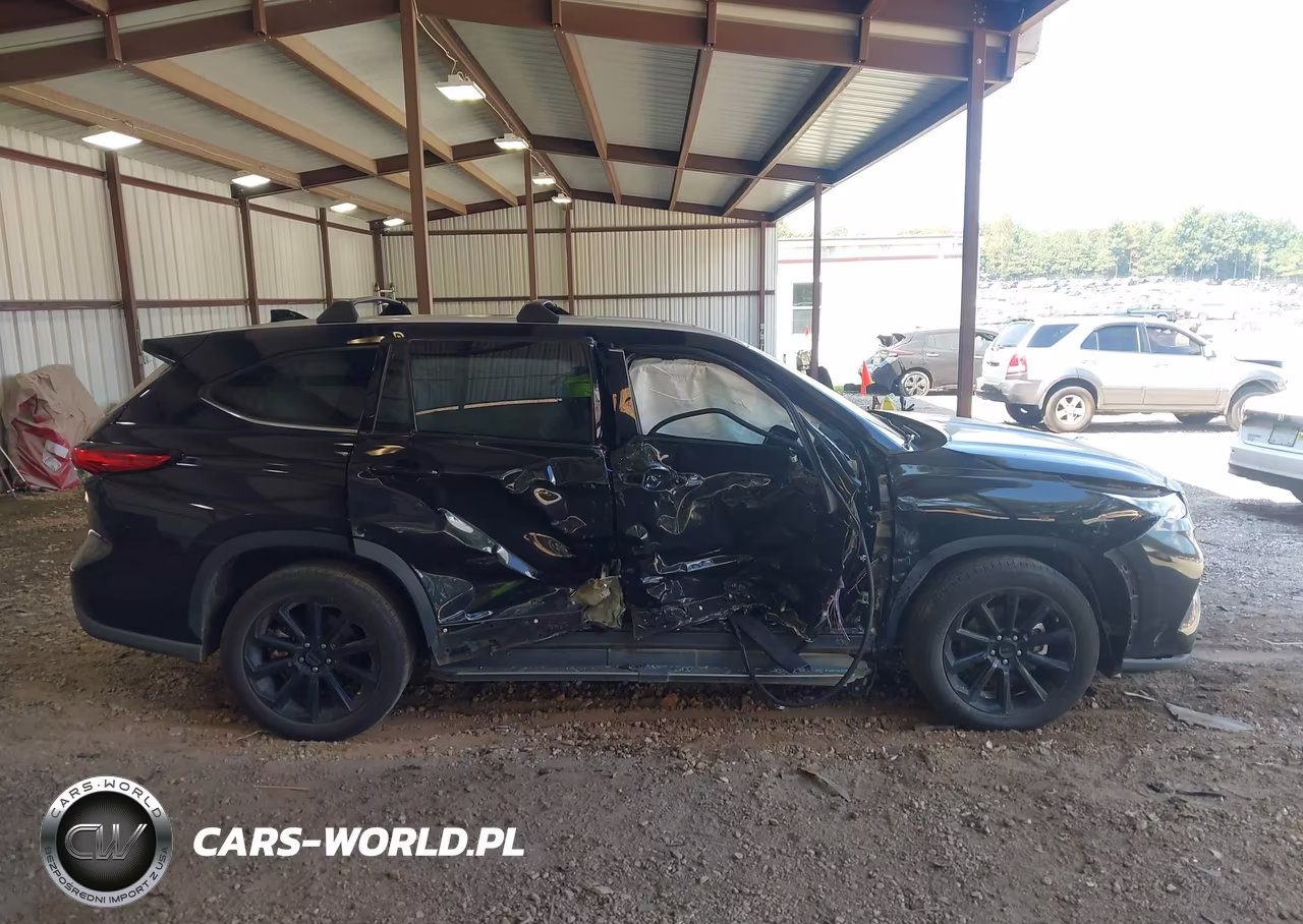 2022 Toyota Highlander Xle VIN:5TDHZRAH5NS125341 - 14