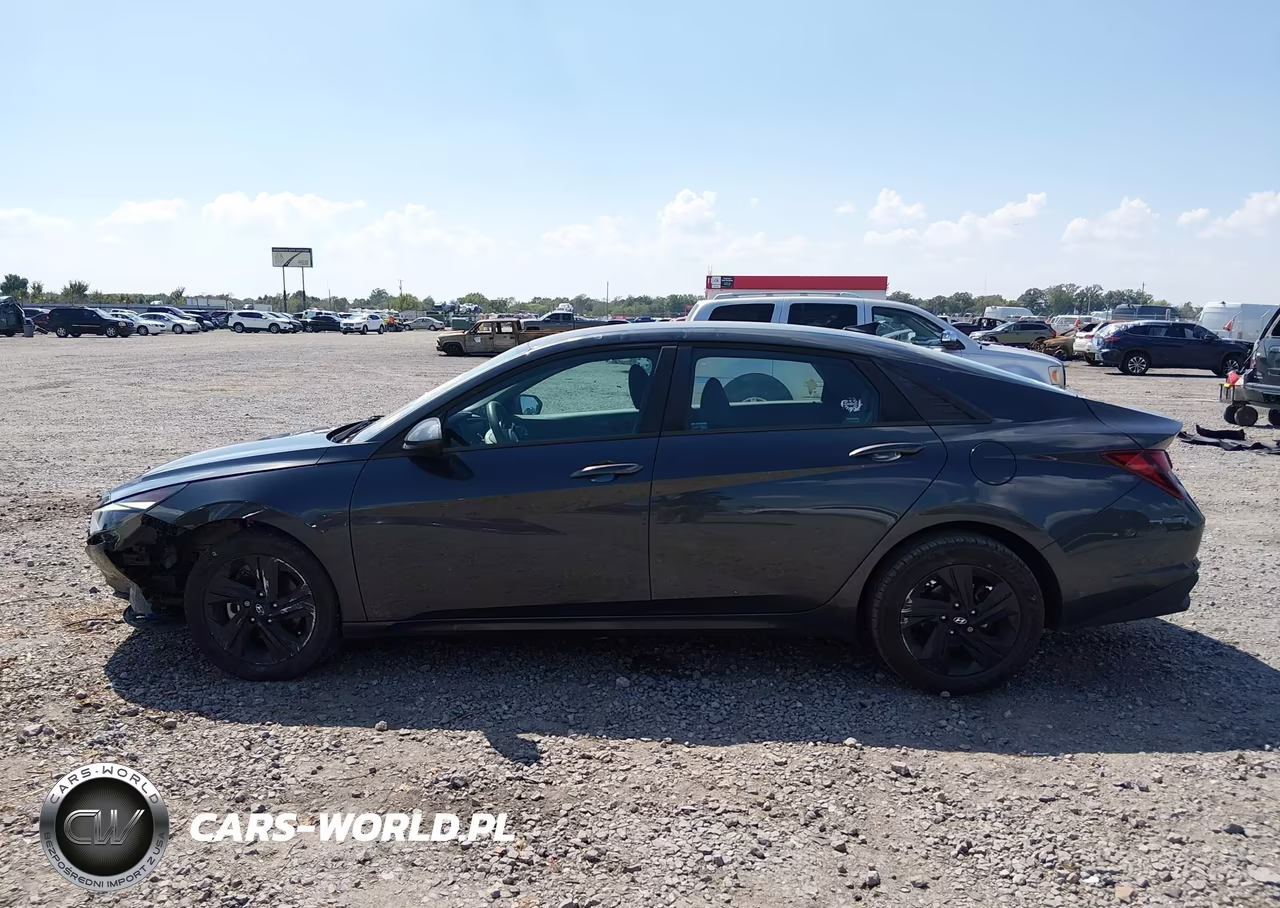 2021 Hyundai Elantra Sel VIN:5NPLM4AG1MH043923 - 14