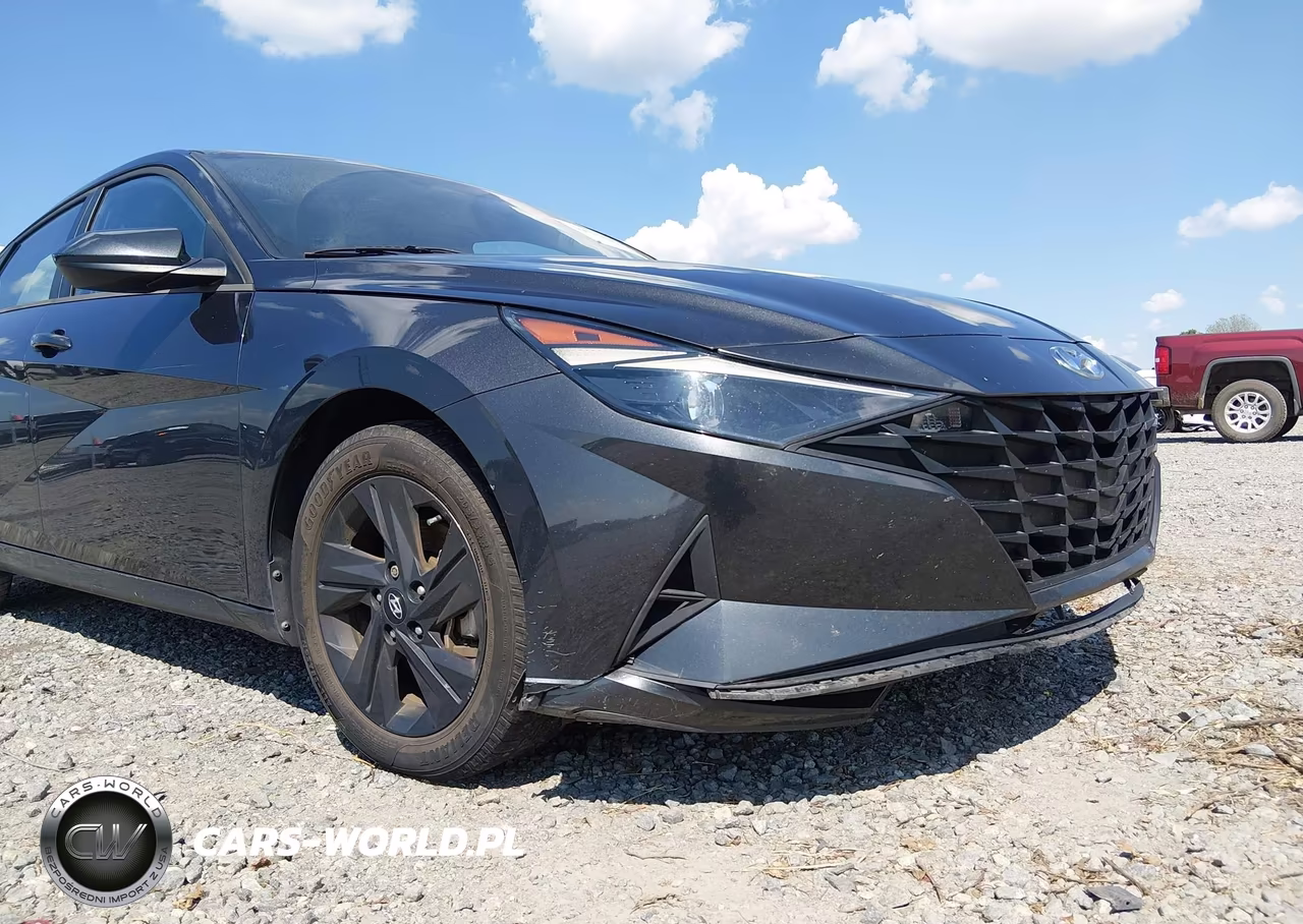 2021 Hyundai Elantra Sel VIN:5NPLM4AG1MH043923 - 18