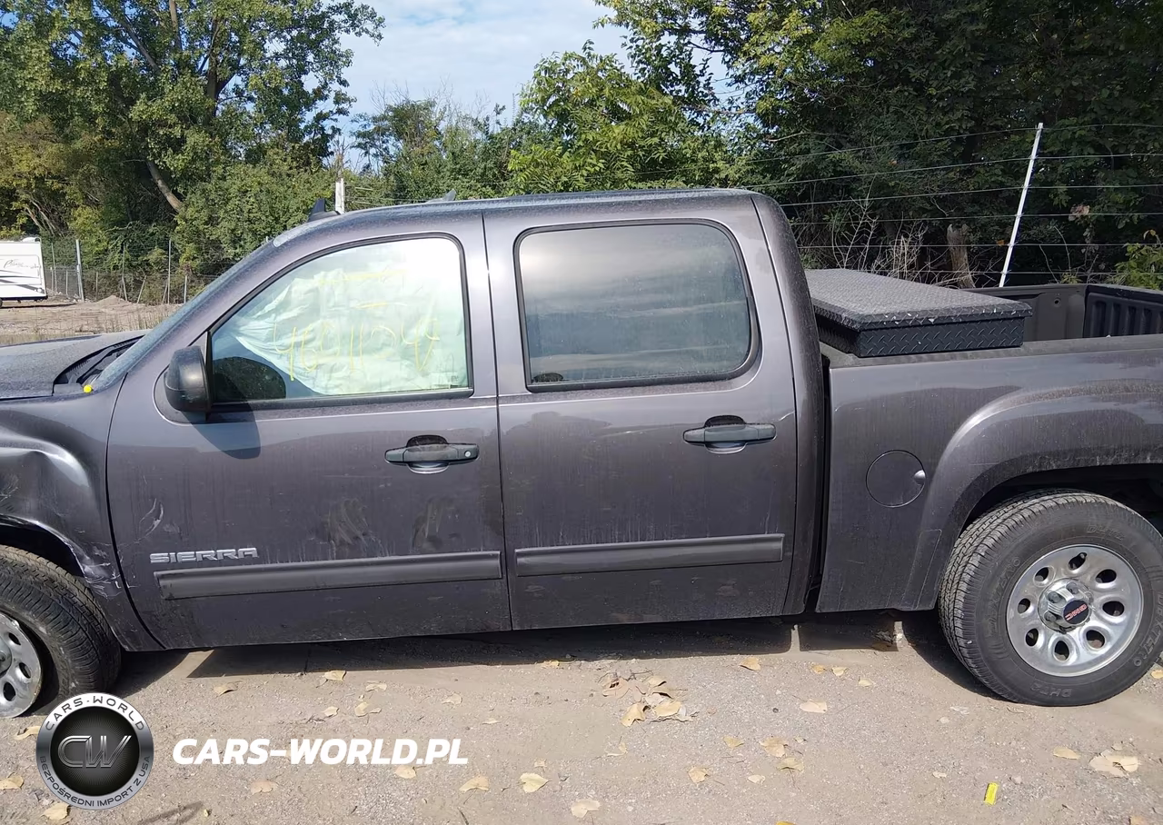 2010 GMC Sierra 1500 Sl VIN:3GTRCUEA9AG102613 - 14