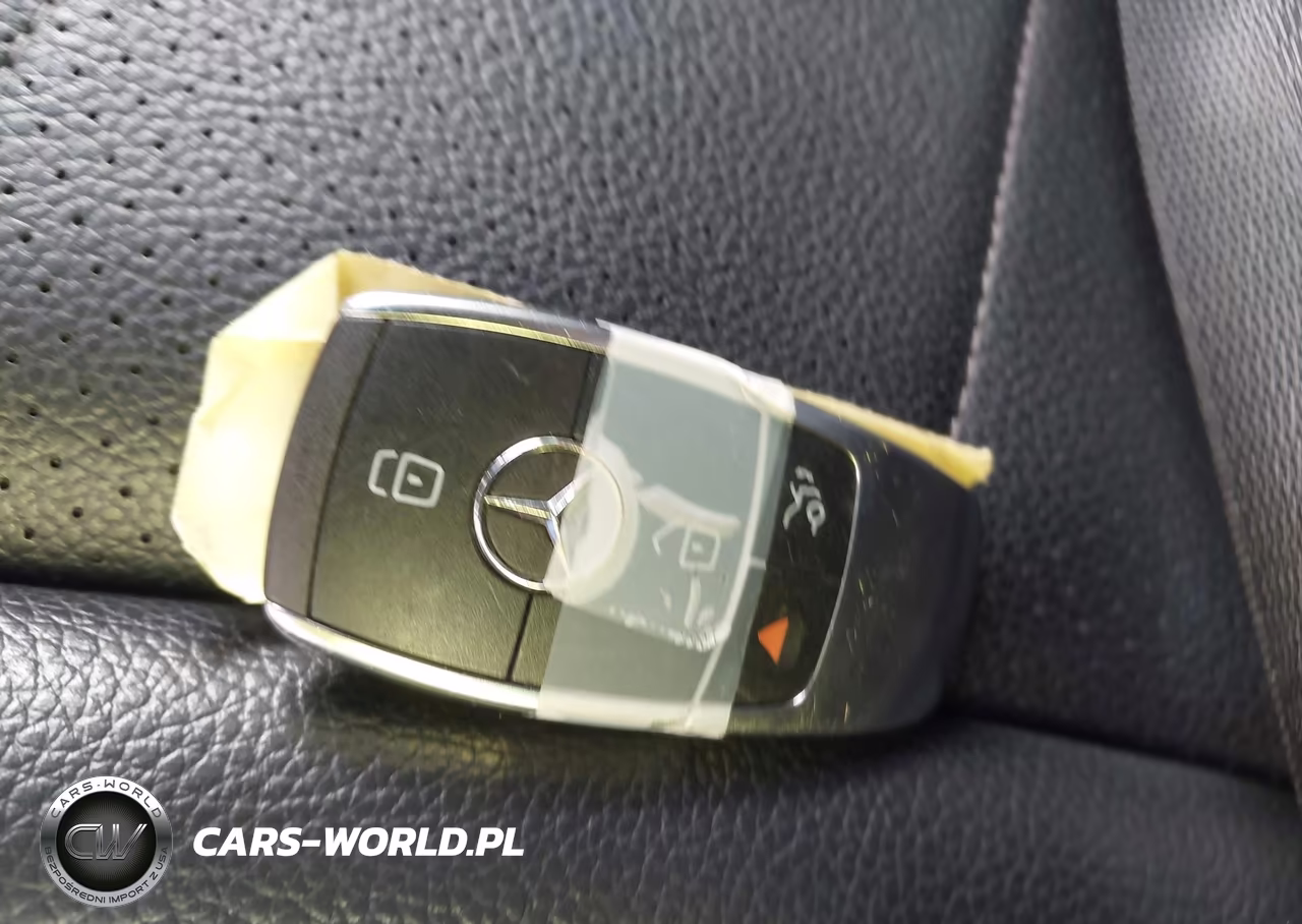2021 Mercedes-Benz C 300 Sedan VIN:W1KWF8DB5MR645057 - 11