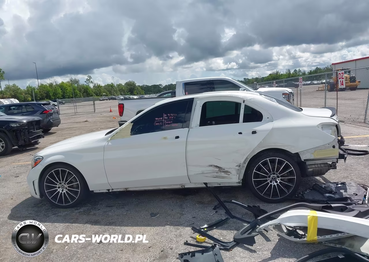 2021 Mercedes-Benz C 300 Sedan VIN:W1KWF8DB5MR645057 - 15