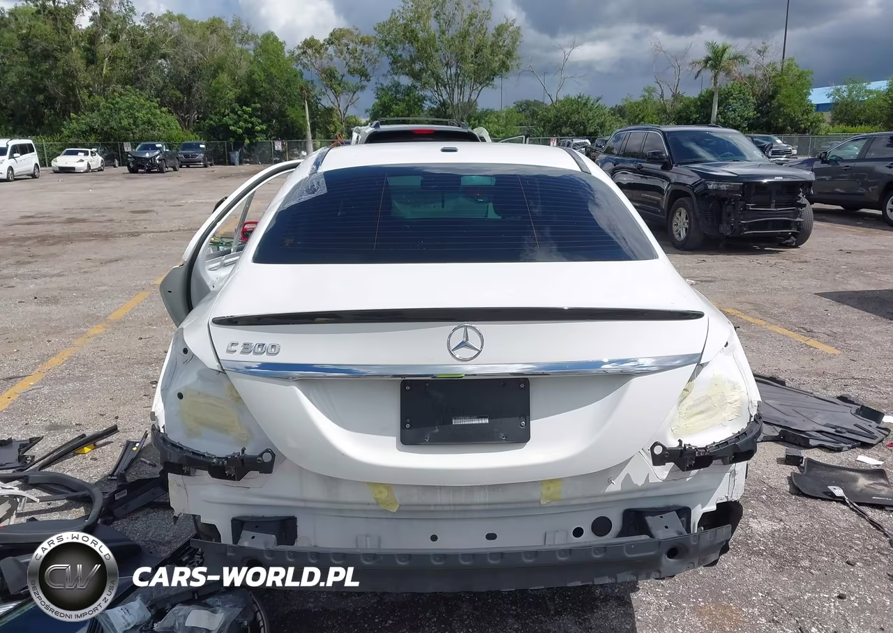 2021 Mercedes-Benz C 300 Sedan VIN:W1KWF8DB5MR645057 - 6