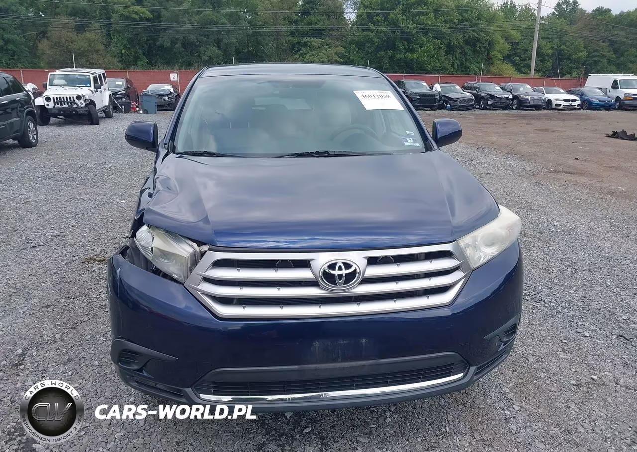 2013 Toyota Highlander Base V6 VIN:5TDBK3EH5DS251621 - 12